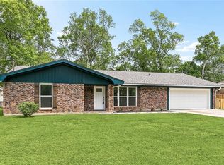 1923 Destin St, Mandeville, LA 70448