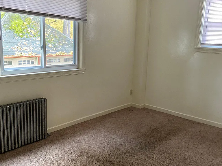 127 Seminary Ave #1 — Photo 7