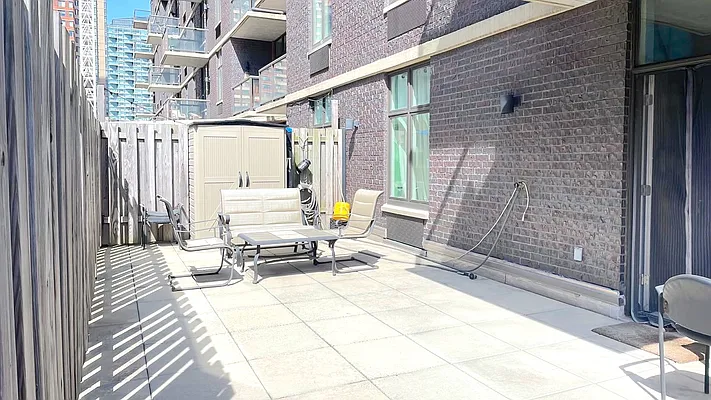 Rented by Modern Spaces | media 16