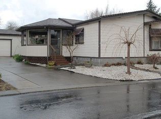 1025 Aspen Way, Grants Pass, OR 97527