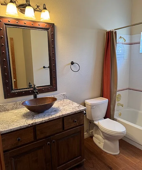 1131 Doral Pl — Photo 18
