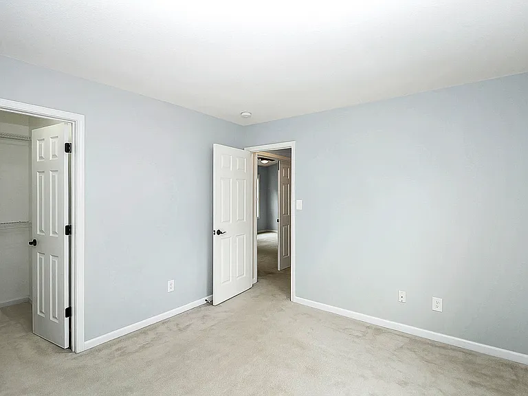 5227 Silabert Ave — Photo 31