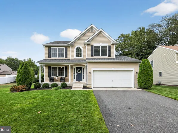 924 Virginia Ave, Deptford, NJ 08096