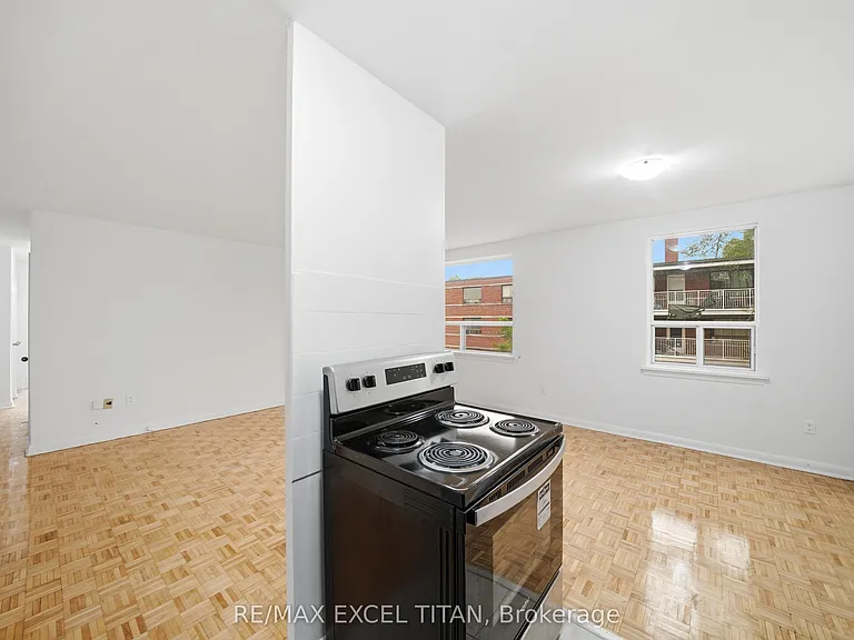 4 Hill Heights Rd #305 — Photo 19