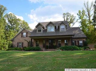 1127 Crockett Loop, Hernando, MS 38632