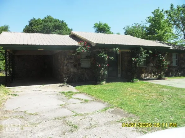103 E Yelverton St, Tuckerman, AR 72473