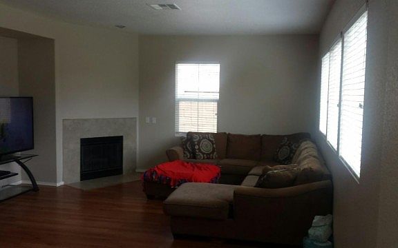 3rd image of 44260 Dahlia St