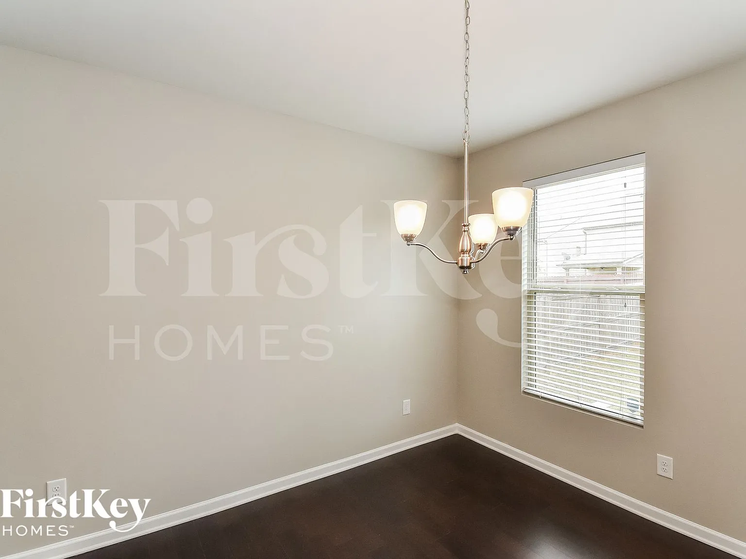 3 bed, 2.5 bath, 1980 sqft, $2,490 — Photo 4