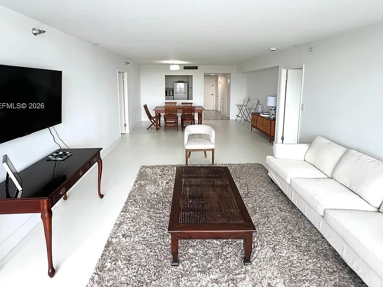20515 E Country Club Dr #649 — Photo 5