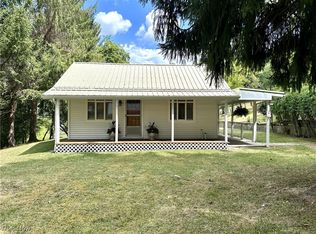 51 Hudson Hill Rd, Weirton, WV 26062