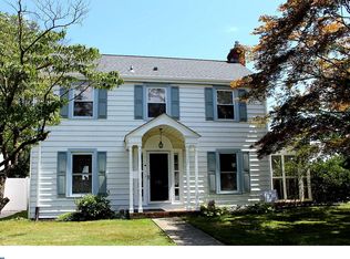 401 Sutherland Rd, Ewing, NJ 08618