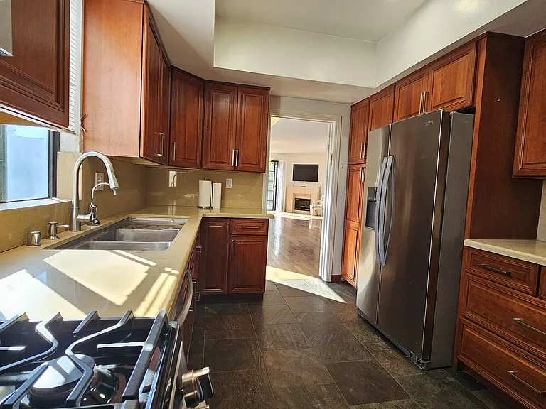 10620 Eastborne Ave #202 — Photo 5