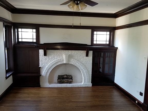 4th image of 5016 N Troy St #3