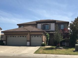 8792 Tiogawoods Dr, Sacramento, CA 95828