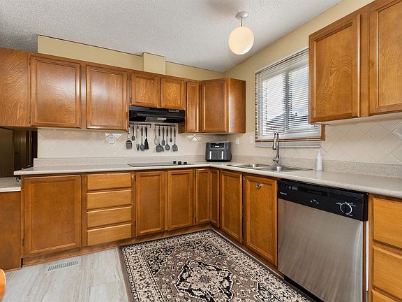 4th image of 6338 Vedder Rd #137