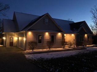 327 Oak Grove Rd, Milton, KY 40045