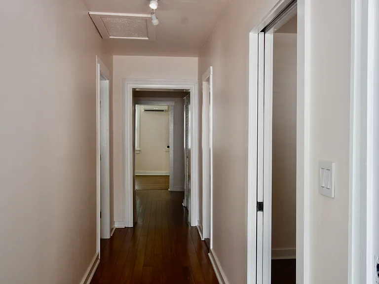 810 Elizabeth St #1 — Photo 5
