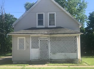 246 E Sycamore St, Kankakee, IL 60901
