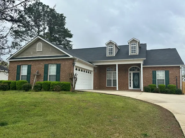 105 Grappa Ct, Bonaire, GA 31005