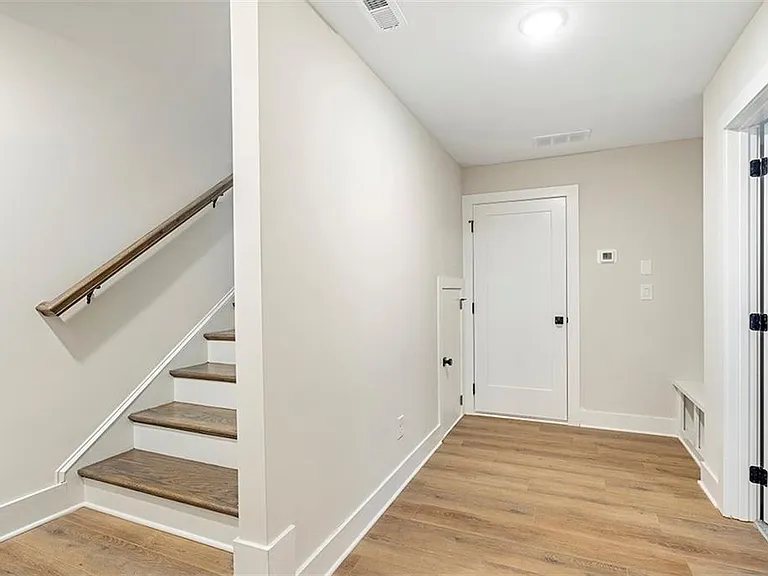 152 Palm St — Photo 20