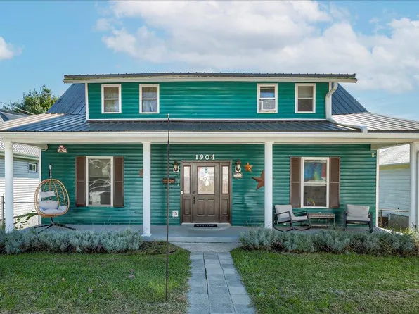 1904 Brent St, Paris, KY 40361