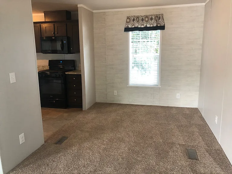 Westbridge Manor — Photo 125