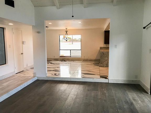 5th image of 7991 Gardenia Dr
