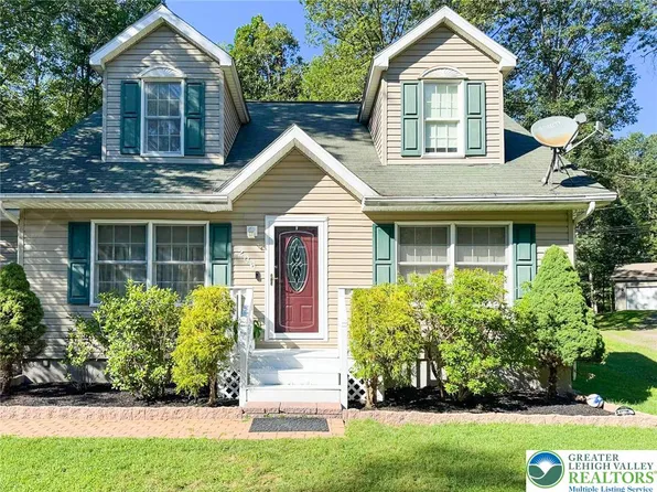 206 Snow Bird Cir, Drums, PA 18222