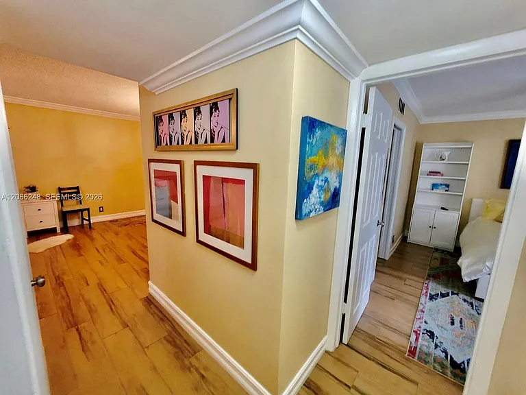610 NW 13th St #11 — Photo 15