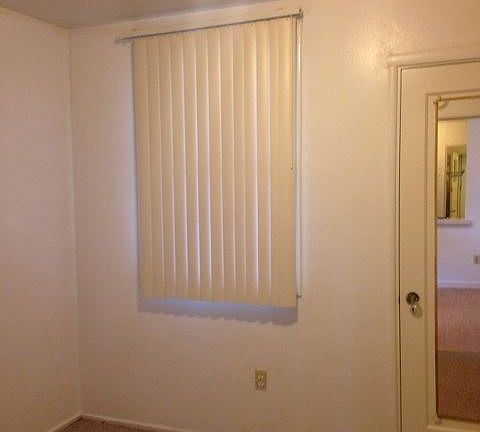 5th image of 2714 F St APT 02
