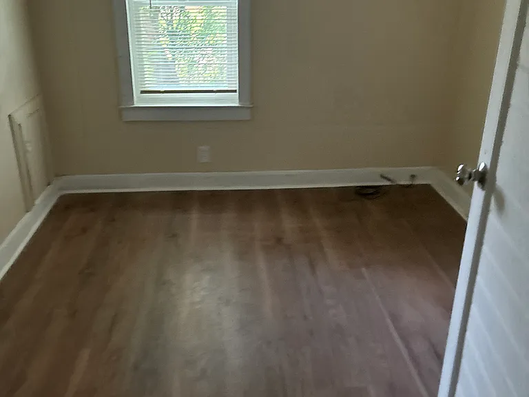 710 W Genesee St — Photo 1