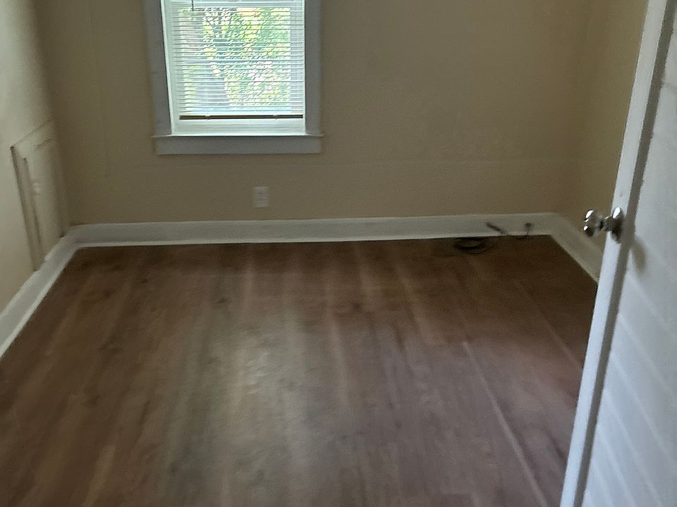 1st image of 710 W Genesee St