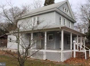 18 Forrest Ave, Clementon, NJ 08021