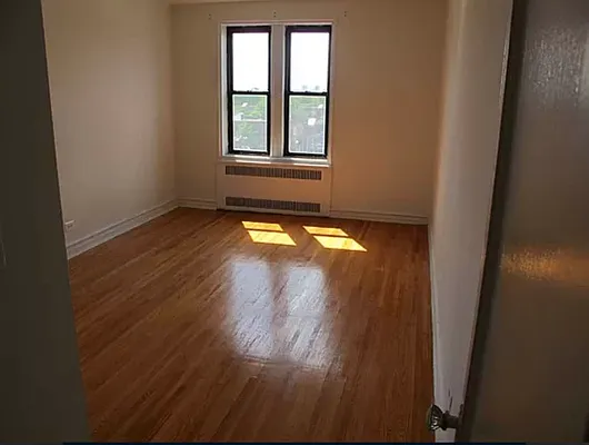 Rented by RealTegrity NY LLC | media 65