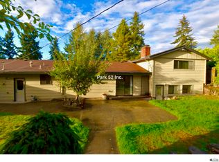 8310 40th St W, University Place, WA 98466