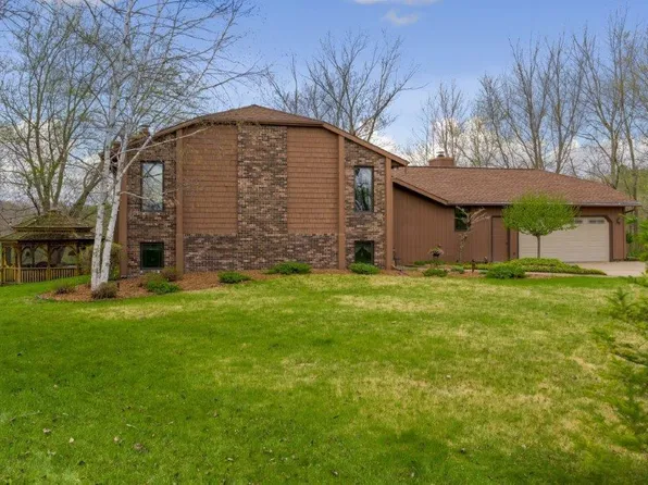 N4985 Oakview DRIVE, West Salem, WI 54669