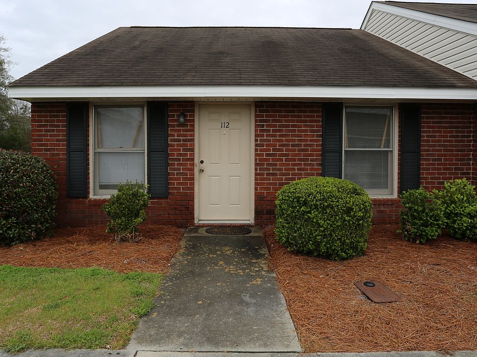1st image of 140 Lanier Dr #112