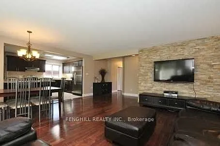 60 Wigmore Dr — Photo 6