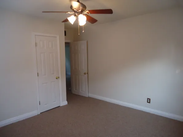 7536 Yorktown Dr, Norfolk, VA 23505