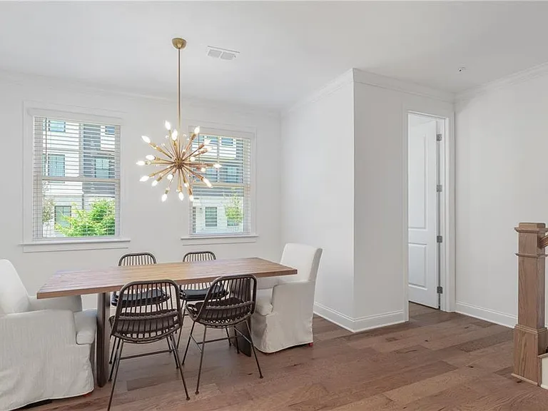 6543 Beacon Dr — Photo 15