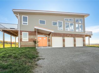 1029 Hoffman Rd S, Smithton, PA 15479