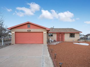 11 Nightshade Ct, Los Lunas, NM 87031