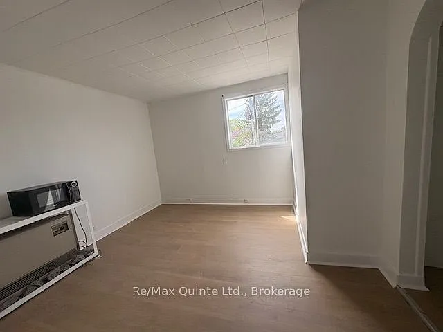 19 Alberta St #2 — Photo 6