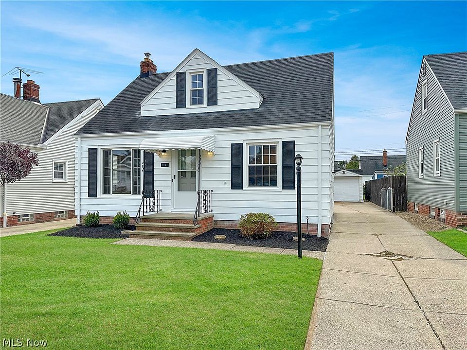 1st image of 5811 Orchard Ave