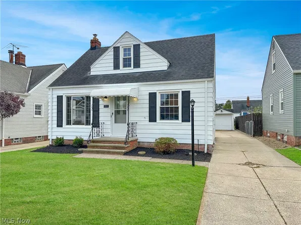 5811 Orchard Ave, Parma, OH 44129