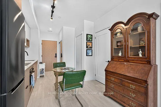 5 Defries St #1120 — Photo 15