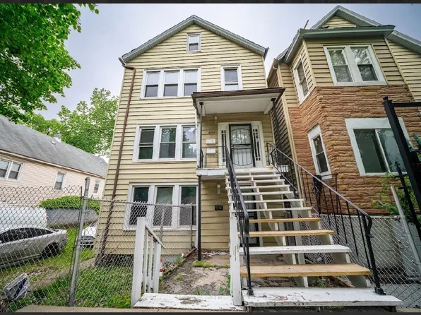 8942 S Baltimore Ave, Chicago, IL 60617