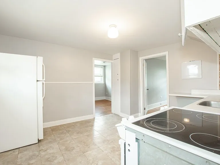 43 River Rd — Photo 1