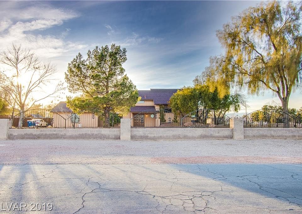 1st image of 7135 Polaris Ave