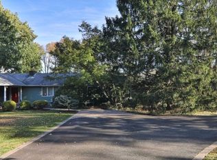 128 Kosciuszko Rd, Whitehouse Station, NJ 08889